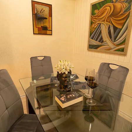 Apartamento Arte Vitosha Blvd Sofía