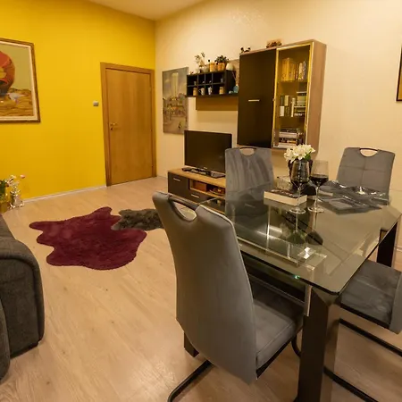 Arte Vitosha Blvd Apartamento